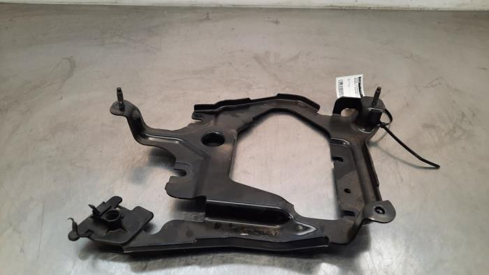 Support (divers) Renault Austral