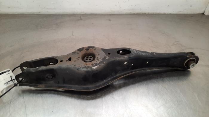 Bras de suspension arrière droit Volkswagen Golf