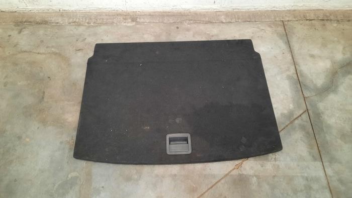 Coffre tapis Volkswagen Golf