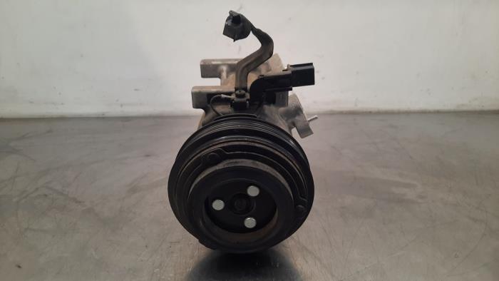 Pompe clim Hyundai I10