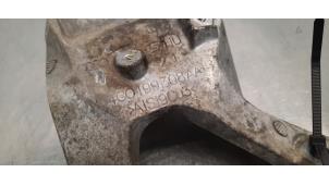 Gebruikte Motorsteun Audi A5 Sportback (8TA) 2.0 TDI 16V Prijs € 36,30 Inclusief btw aangeboden door Autohandel Didier