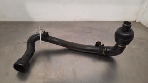 Gebruikte Intercooler Buis Peugeot Boxer (U9) 2.0 BlueHDi 160 Prijs € 54,45 Inclusief btw aangeboden door Autohandel Didier