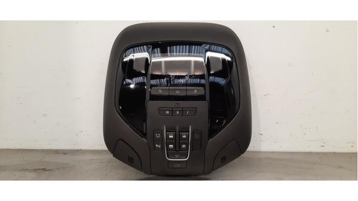 Eclairage intérieur avant Maserati Levante