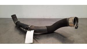 Gebruikte Intercooler Buis Renault Megane IV Estate (RFBK) 1.3 TCE 100 16V Prijs € 36,30 Inclusief btw aangeboden door Autohandel Didier