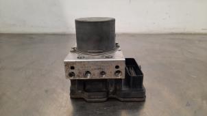 Gebruikte ABS Pomp Maserati Levante 3.0 S Biturbo V6 24V Prijs € 296,45 Inclusief btw aangeboden door Autohandel Didier