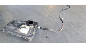 Gebruikte Brandstoftank Opel Combo Cargo 1.5 CDTI 75 Prijs € 199,65 Inclusief btw aangeboden door Autohandel Didier