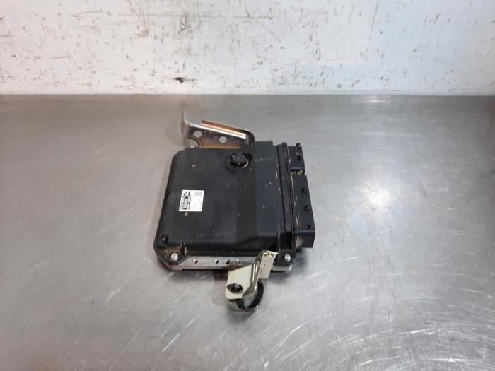 Ordinateur gestion moteur Lexus CT 200h