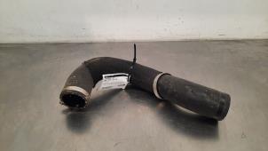 Gebruikte Intercooler Slang Ford Transit 2.0 TDCi 16V Eco Blue 130 Prijs € 42,35 Inclusief btw aangeboden door Autohandel Didier