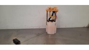 Gebruikte Brandstofpomp Elektrisch Renault Master III (FV) 2.3 dCi 150 16V FWD Prijs € 102,85 Inclusief btw aangeboden door Autohandel Didier