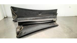 Gebruikte Paravent Citroen C3 Aircross I (2C/2R) 1.2 e-THP PureTech 130 Prijs € 66,55 Inclusief btw aangeboden door Autohandel Didier