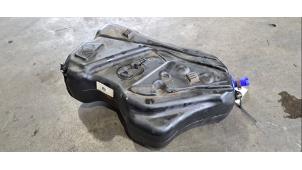 Gebruikte Ureumreservoir Landrover Range Rover Sport (LW) 3.0 SDV6 Prijs € 266,20 Inclusief btw aangeboden door Autohandel Didier