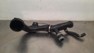 Gebruikte Intercooler Buis Landrover Range Rover Sport (LW) 3.0 SDV6 Prijs € 42,35 Inclusief btw aangeboden door Autohandel Didier