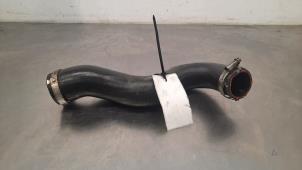 Gebruikte Intercooler Slang Landrover Range Rover Sport (LW) 3.0 SDV6 Prijs € 42,35 Inclusief btw aangeboden door Autohandel Didier