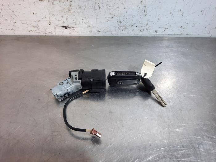 Serrure de contact + clé Opel Corsa