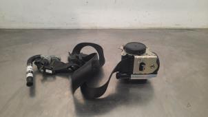 Gebruikte Veiligheidsgordel rechts-voor Landrover Range Rover Sport (LW) 3.0 SDV6 Prijs € 229,90 Inclusief btw aangeboden door Autohandel Didier