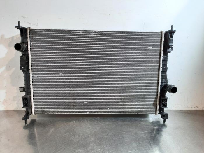 Radiateur Peugeot 5008
