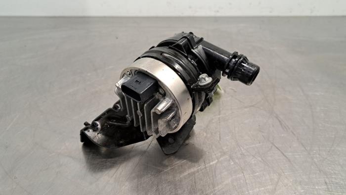 Pompe à eau supplémentaire Mercedes GLE