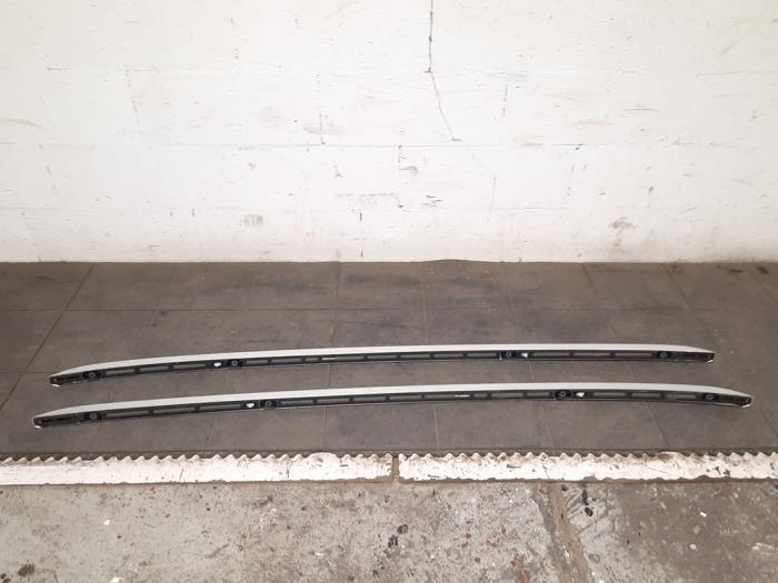 Kit rails de toit Peugeot 5008