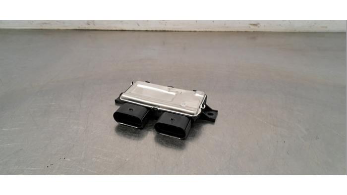 Module pompe carburant Mercedes GLE