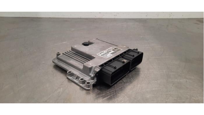 Ordinateur gestion moteur Peugeot 208