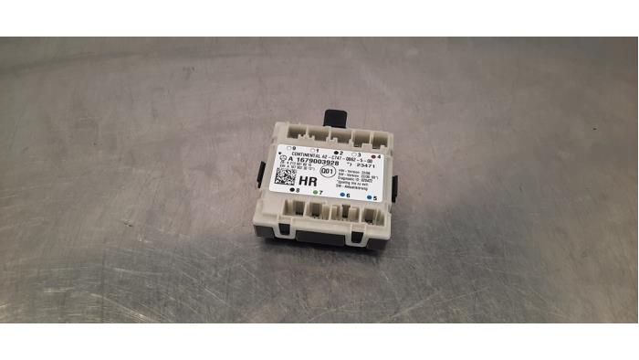 Module verrouillage central des portes Mercedes GLE