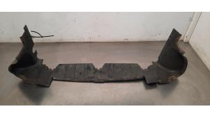 Gebruikte Luchtgeleider Landrover Range Rover Evoque (LVJ/LVS) 2.0 D 150 16V Prijs € 30,25 Inclusief btw aangeboden door Autohandel Didier