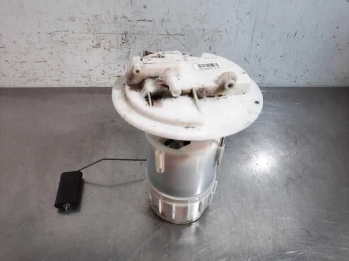 Pompe carburant électrique Peugeot 208