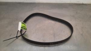 Gebruikte Multiriem Fiat Doblo Cargo 1.5 D Multijet 100 Prijs € 24,20 Inclusief btw aangeboden door Autohandel Didier