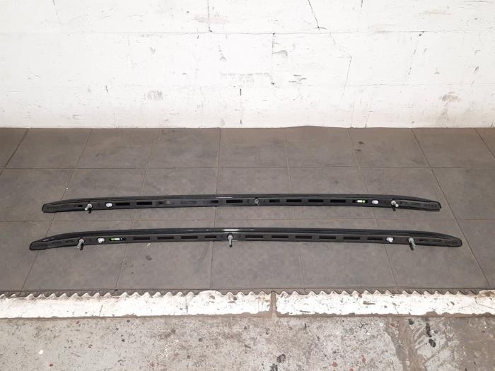 Kit rails de toit Peugeot 2008