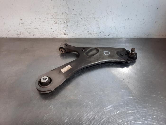 Bras de suspension avant droit Peugeot 2008