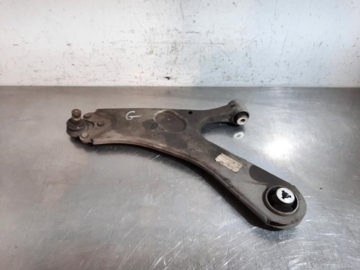 Bras de suspension avant gauche Peugeot 2008