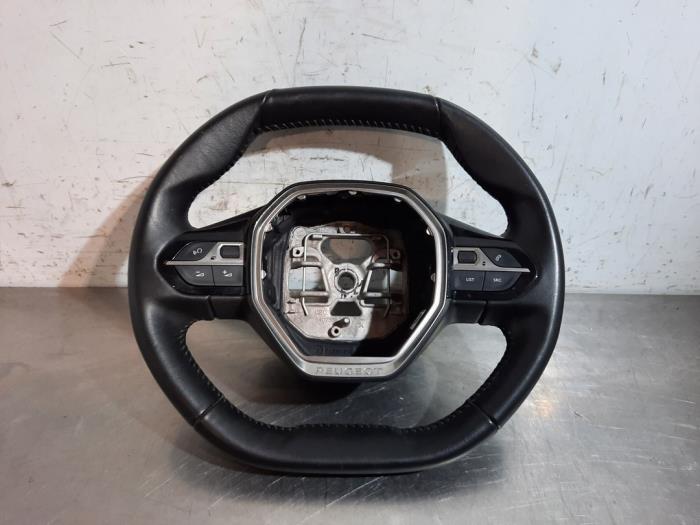 Volant Peugeot 2008