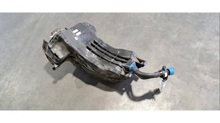 Réservoir Adblue Audi Q8