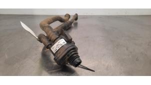 Gebruikte Vulpijp ad-blue tank Volkswagen Touran (5T1) 2.0 TDI 150 Prijs € 48,40 Inclusief btw aangeboden door Autohandel Didier