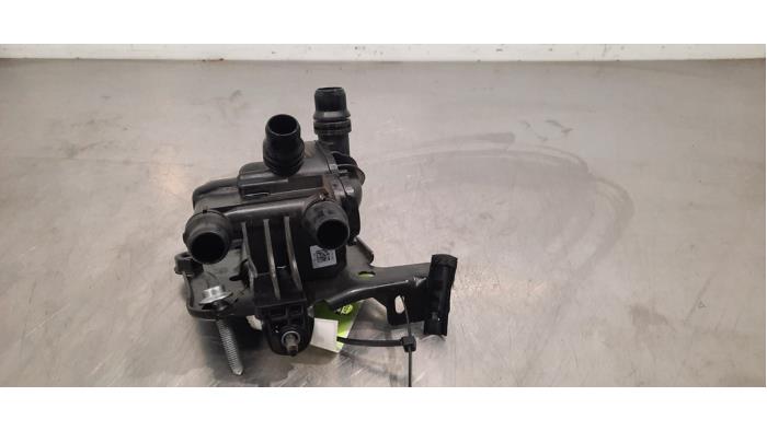 Zusätzliche Wasserpumpe Peugeot 3008