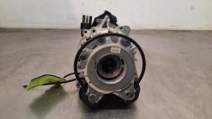 Gebruikte Dynamo Peugeot 3008 II (M4/MC/MJ/MR) 1.6 16V HYbrid 225 Prijs € 459,80 Inclusief btw aangeboden door Autohandel Didier