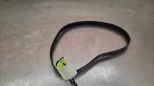 Gebruikte Multiriem Peugeot 208 II (UB/UH/UP) 1.2 Vti 12V PureTech 130 Prijs € 24,20 Inclusief btw aangeboden door Autohandel Didier
