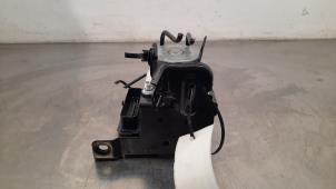 Gebruikte ABS Pomp Peugeot 308 (F3/FB/FH/FM/FP) 1.2 12V PureTech 130 Prijs € 199,65 Inclusief btw aangeboden door Autohandel Didier