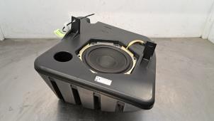 Gebruikte Subwoofer Tesla Model S 100D Prijs € 199,65 Inclusief btw aangeboden door Autohandel Didier