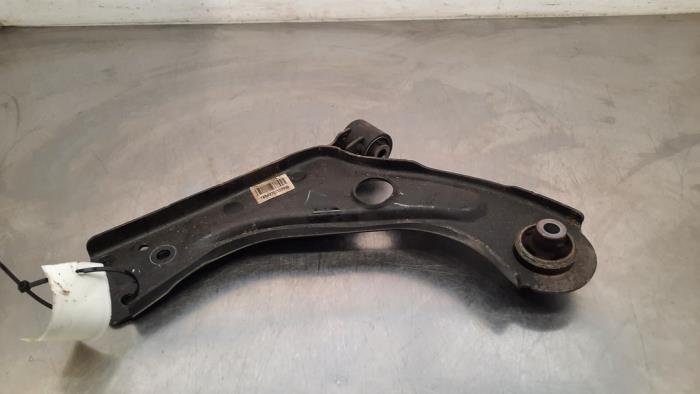 Bras de suspension avant droit Peugeot 308