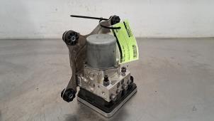 Gebruikte ABS Pomp BMW 7 serie (G11/12) 740e,Le Prijs € 532,40 Inclusief btw aangeboden door Autohandel Didier