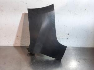 Gebruikte Bumperhoek links-achter Ford Transit Courier 1.0 Ti-VCT EcoBoost 12V Prijs € 54,45 Inclusief btw aangeboden door Autohandel Didier