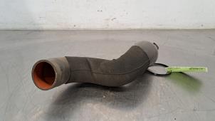 Gebruikte Intercooler Slang Renault Talisman Estate (RFDK) 1.6 Energy TCe 150 Prijs € 36,30 Inclusief btw aangeboden door Autohandel Didier