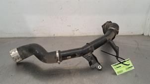 Gebruikte Intercooler Buis Volvo XC40 (XZ) 1.5 T3 12V Prijs € 96,80 Inclusief btw aangeboden door Autohandel Didier