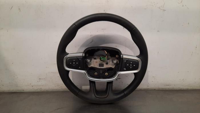 Volant Volvo XC40