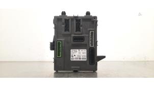 Gebruikte Module Bodycontrol Renault Talisman Estate (RFDK) 1.6 Energy TCe 150 Prijs € 84,70 Inclusief btw aangeboden door Autohandel Didier