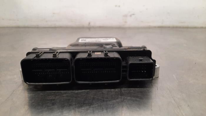 Ordinateur gestion moteur Renault Trafic