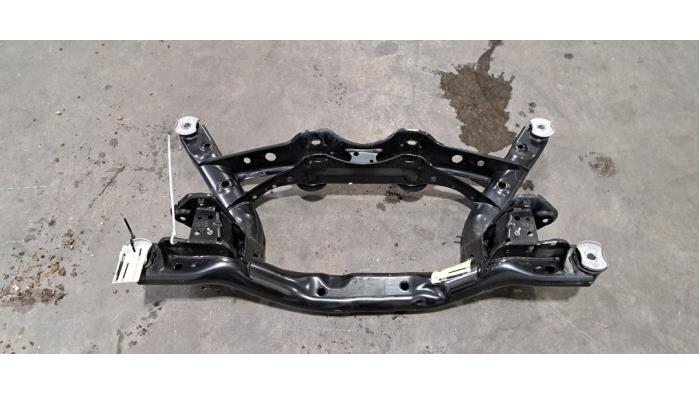 Subframe Audi Q3