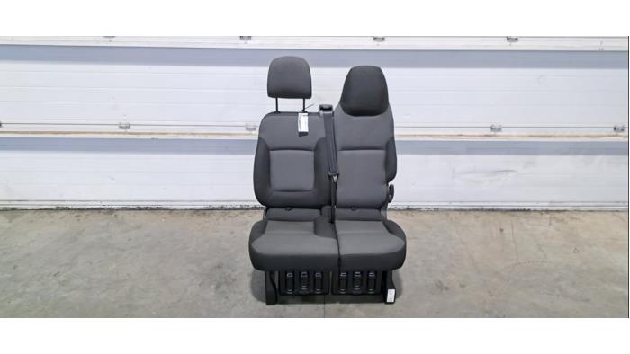 Banquette avant droit Renault Trafic