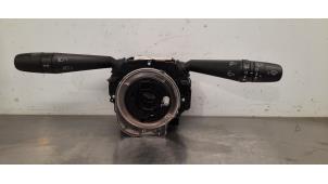 Gebruikte Combischakelaar Stuurkolom Jeep Compass II (MP) 1.3 T4 150 16V Prijs € 163,35 Inclusief btw aangeboden door Autohandel Didier